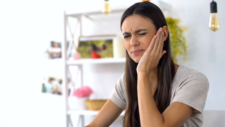 emergency dentist in champaign il