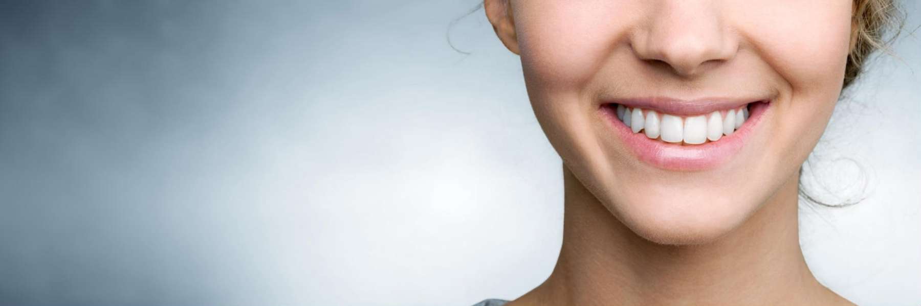 patient with single tooth dental implants