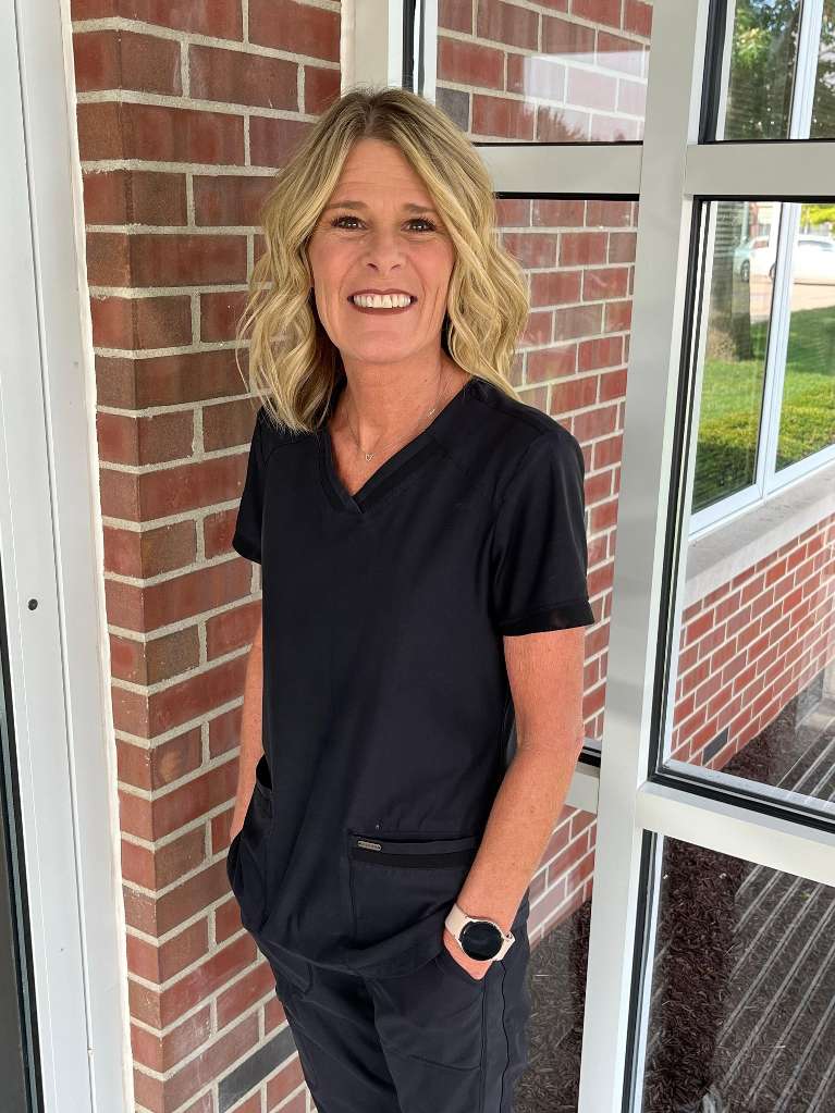 Hygienist at dentist near me Champaign, IL